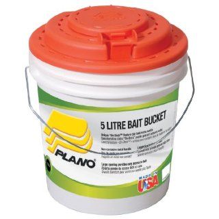 Plano Bait Bucket with On Deck Feature (5 Litre)  Fishing Tackle Storage Bags  Sports & Outdoors