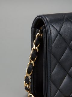 Chanel Vintage Quilted Shoulder Bag   Dolci Trame