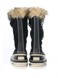 Joan of Arctic boots  Sorel