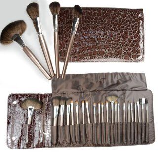 Luxury Cosmetic Brush Set, probably the Best Bushes in the Worldthe Coastal Scents 22 Piece Beauty Brush Set Is the Ideal Assortment of Cosmetic Brushes for Beginners to Professionals. This Deluxe Collection Includes 22 Unique Brushes with a Variety of Syn