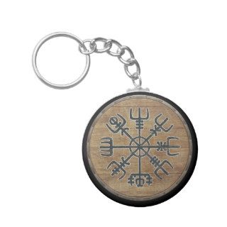 Viking Shield Keychain   Vegvisir