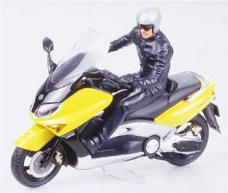 #24256 Tamiya Yamaha TMAX with Rider Figure 1/24 Plastic Model Kit,Needs Assembly Toys & Games