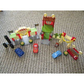 Radiator Springs Mega Bloks Set #7796 Toys & Games