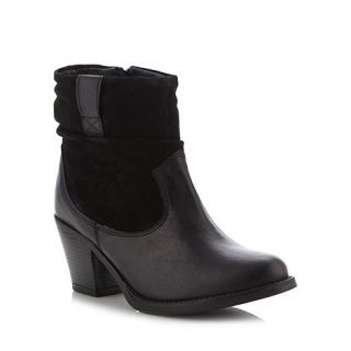 Mantaray Black ruched mid heel ankle boots
