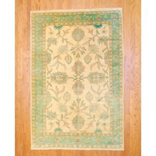 Egyptian Hand knotted Vegetable Dye Beige/ Light Green Wool Rug (5'6 x 8'6) 5x8   6x9 Rugs
