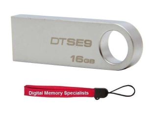 Kingston 8GB DataTraveler SE9 USB 2.0 Flash Drive (DTSE9H/8GBZ)