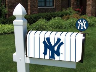New York Yankees Official Mailbox Cover and Flag  