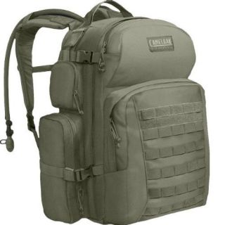 CamelBak 60062 BFM 100 oz 3.0L Hydration Pack Backpack   Foliage Green