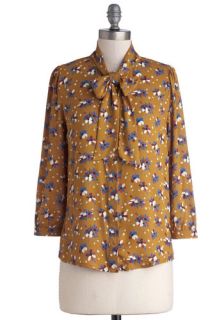 Lash Before My Eyes Top in Blooms  Mod Retro Vintage Short Sleeve Shirts