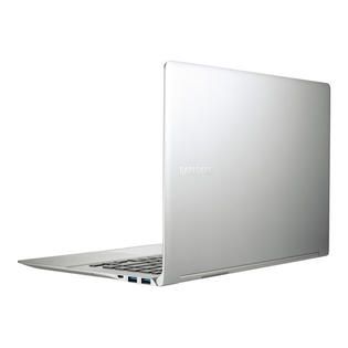 Samsung  NP900X4D 15 LED Ultrabook   Intel Core i5 i5 3317U 1.70 GHz