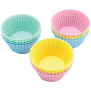 Wilton Silicone Standard Baking Cup Liner, Round 12 ct. 415 9432