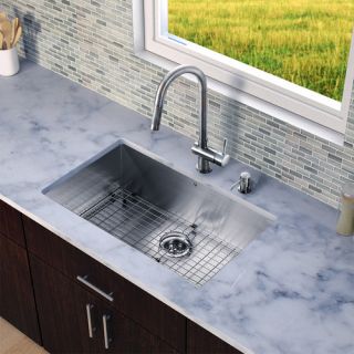 Vigo 30 x 19 Zero Radius Single Bowl Kitchen Sink with Pull Out