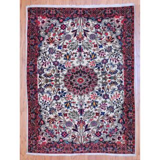 Persian Hand knotted Tribal Sarouk Ivory/ Navy Wool Rug (37 x 5)