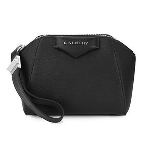 GIVENCHY   Antigona soft grained leather cosmetic case