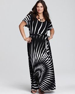 Melissa Masse Plus Size Short Sleeve Burst Print Jersey Maxi Dress